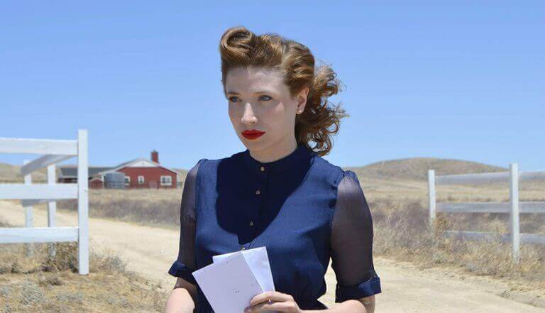 Amanda Jaros, a working TV and film actor on scene.