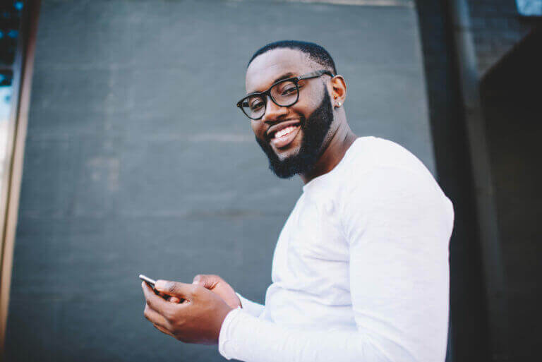 An actor building his Instagram following.