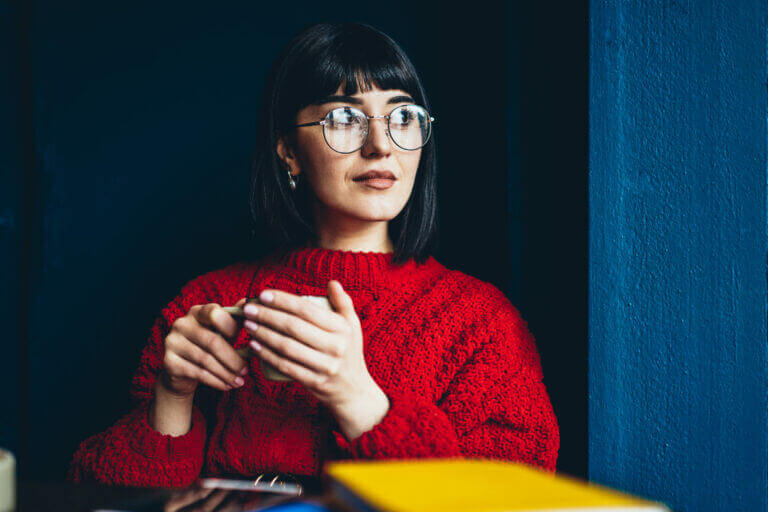 An actress waiting to participate in one of the 31 activities to do this month.