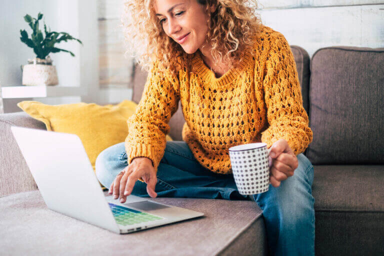 An actress learning how she can protect herself from money scams and other potential threats.