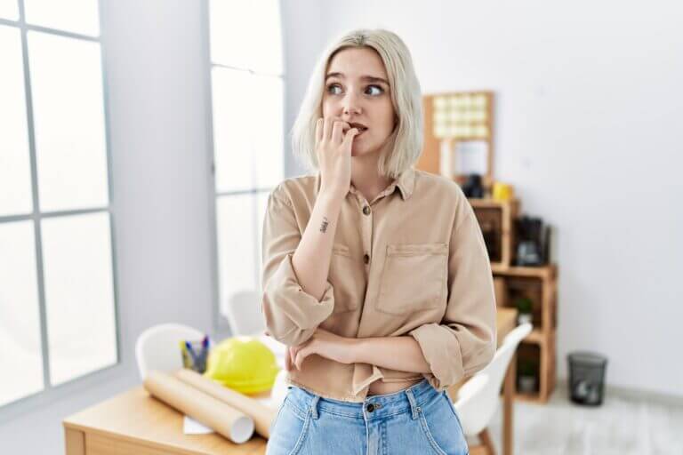 An actor wondering if her career can bounce back after a bad performance review she recently received.