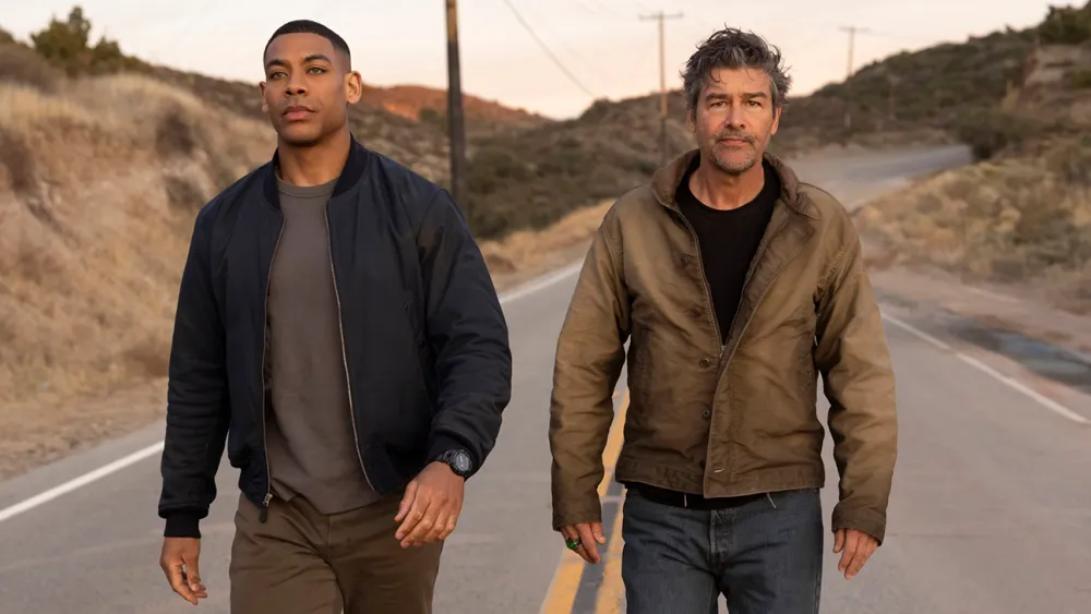 'Lanterns' Stars Kyle Chandler and Aaron Pierre on Finding the Truth in a Superhero Role